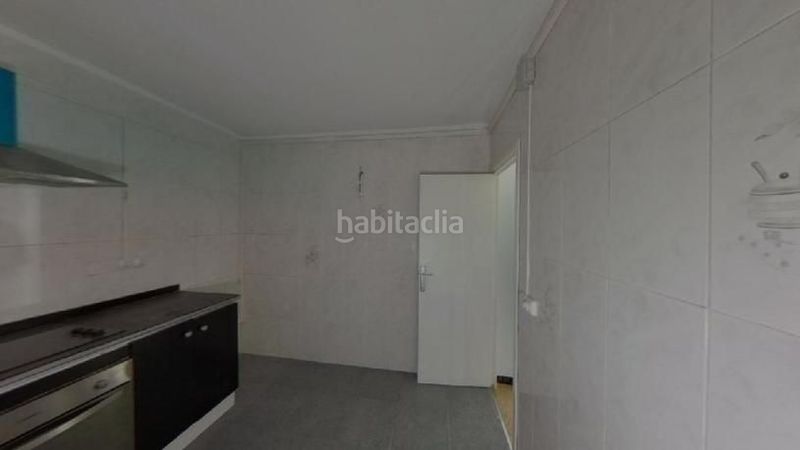Foto c3d338d6-2424-4f2a-ab79-49d31b5d9b09. Pis a Col·legis Nous Mollet del Vallès