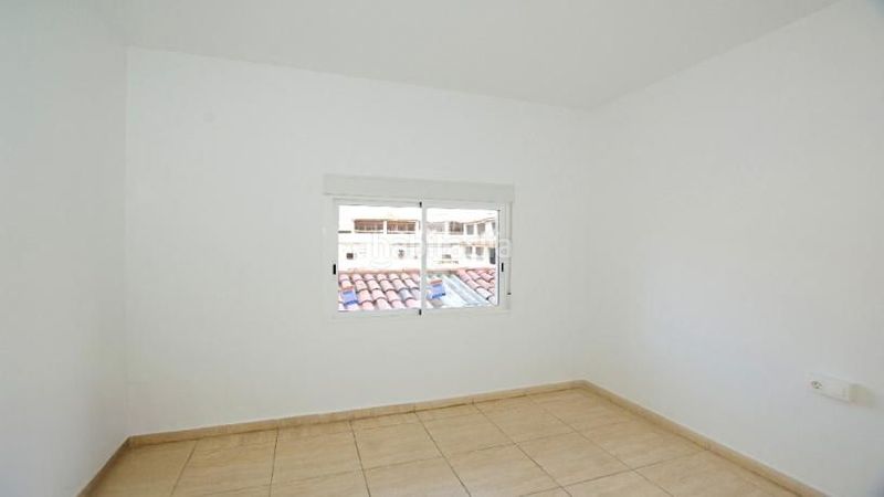 Foto 5dc439fb-d4ec-4cfa-8fda-2a969d9a5c98. Pis a Centre Vic