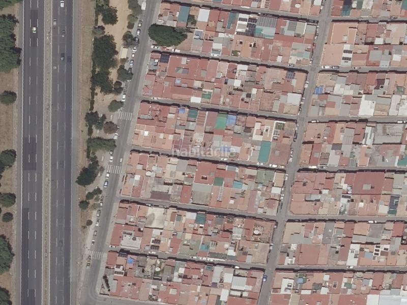 Foto bc093abf-905c-4b38-b52f-8f15d72b3f6e. Casa a Palmete Sevilla
