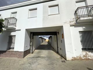 Xalet  Pinta 84(a). Venta de garaje en lepe