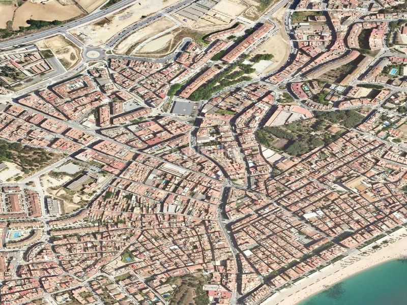 Foto d1b1fb47-348e-429c-8439-08843145f085. Pis a Centre Blanes