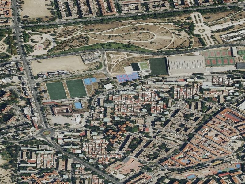 Foto 5f36a6db-da66-4363-ade8-0fcfea4b75af. Pis a Los Cármenes Madrid