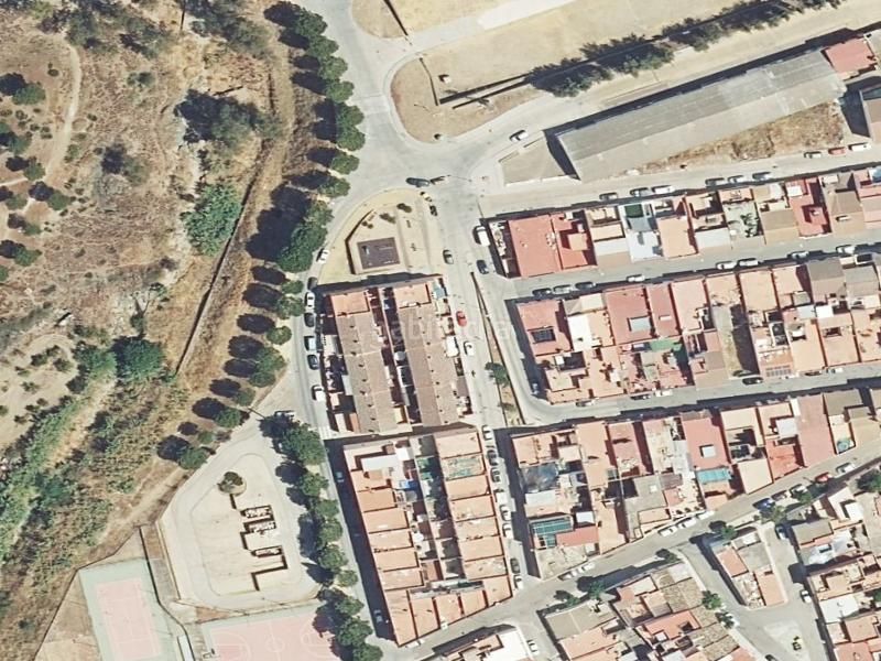Foto 54d02ff0-2f34-4ca6-8bd1-b96b7f1ae872. Casa a Burguillos