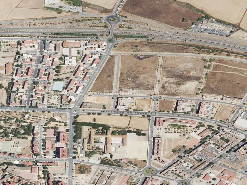 Foto 85a30283-8989-4d6d-8777-5efa44d0036b. Pis a La Hispanidad - Verdeluz Huelva