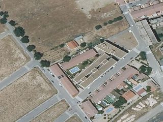 Chalet  Cl. clavel 10 semisotano. Venta de garaje en pozuelo de calatrava