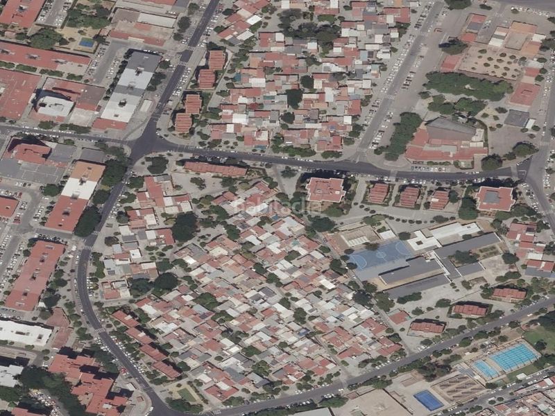 Foto f63001b6-a11a-47bb-b525-72d2d5e325f2. Casa a Juan XXIII - Rochelambert Sevilla