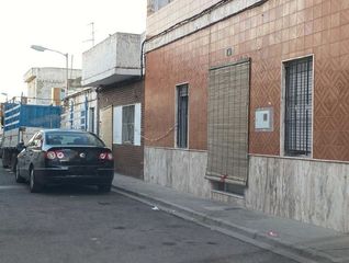Etagenwohnung  U de maig 8. Venta de piso en carlet