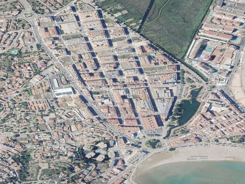 Foto c50bbfa1-e2f7-45e2-ae3a-775d76ab5ba6. Piso venta de residential en Llandells Peñíscola