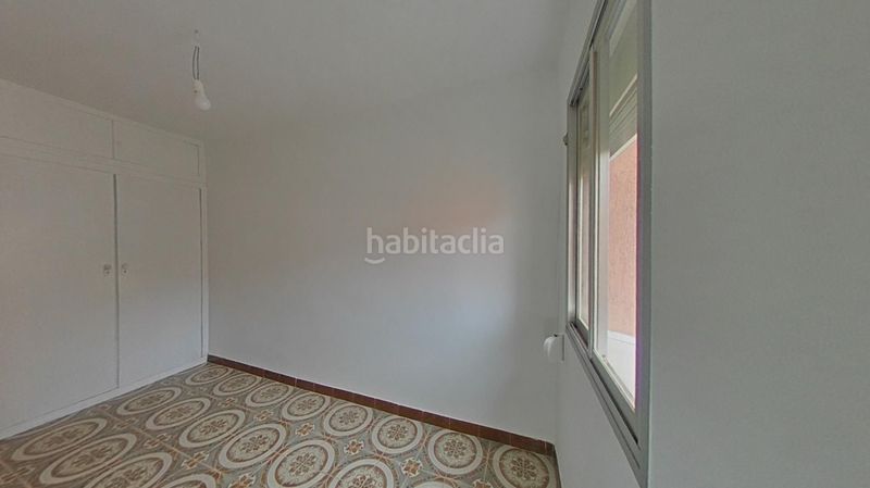 Foto 0db08b4f-b752-40e0-ab75-6ce40b81de8c. Pis a Roquetes Barcelona