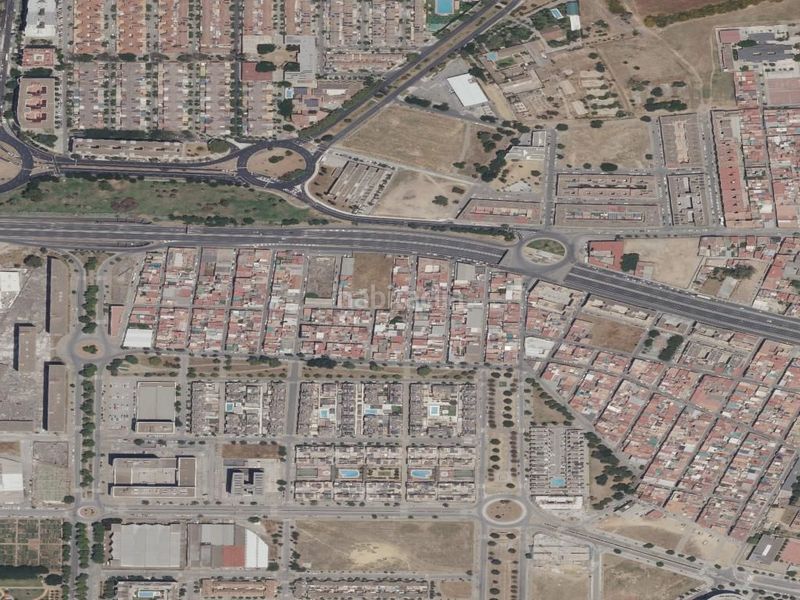 Foto b66e0a4e-bd96-4704-a37b-612f263db282. Pis a Torreblanca Sevilla