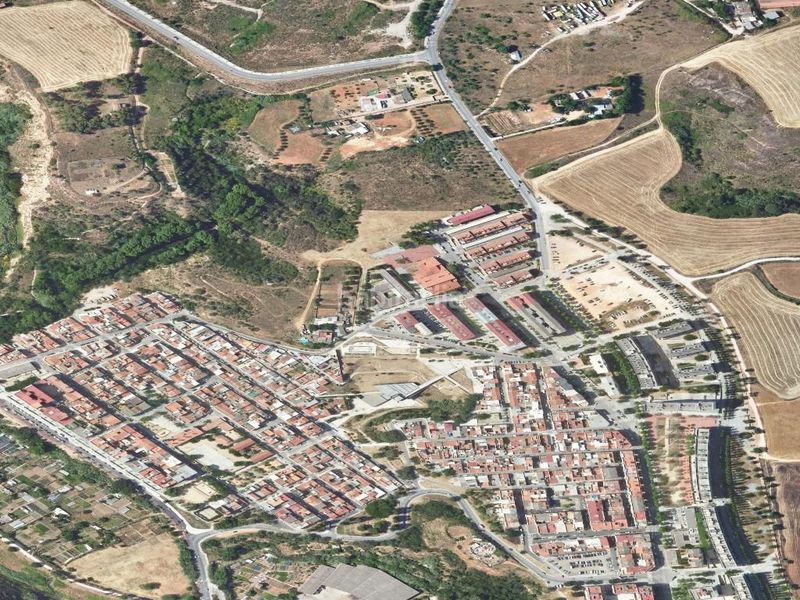 Foto bf7dead5-3443-4486-a58c-c32a5542c05a. Casa adossada a Torre-romeu Sabadell
