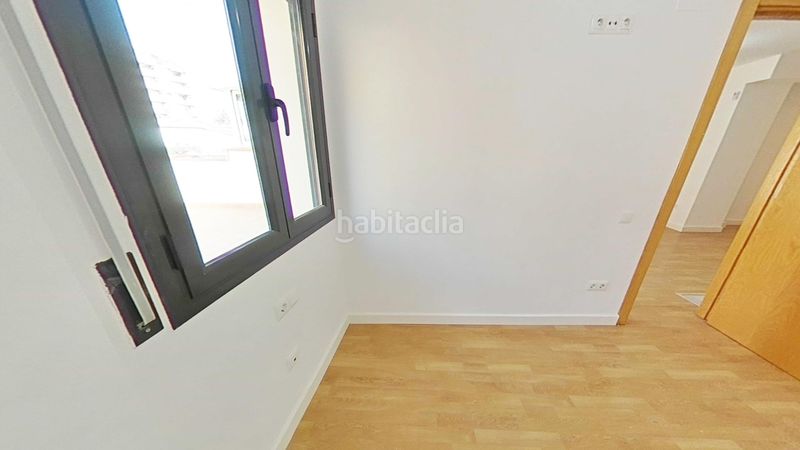 Foto b74f3864-7b26-449f-bf40-872c1f7c36e8. Pis a Mercat Rubí