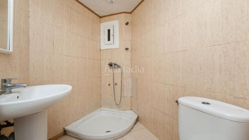 Foto 7d9e78bc-bd6d-4fd9-9199-9868734db7f4. Pis a Can Palet Terrassa