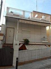 Pis  Paraje lirio. Piso en paraje lirio, castelldefels