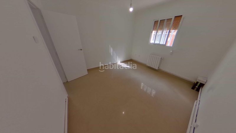 Foto 76289c23-e8d4-40fc-bc7a-cadfadabb243. Pis a Centre Viladecans