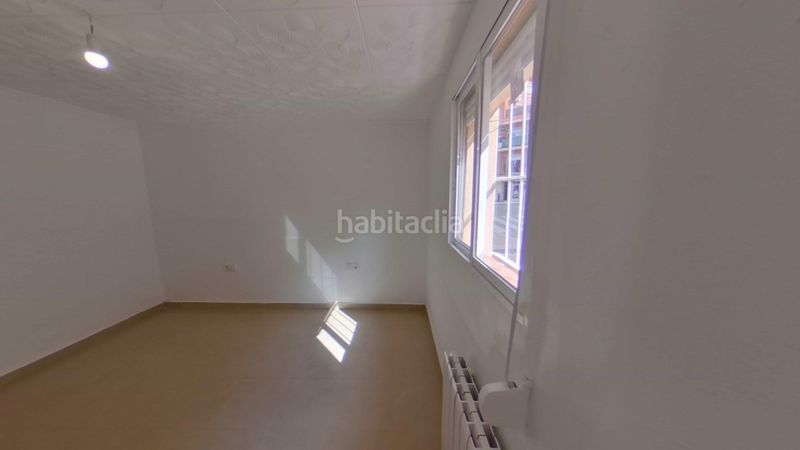 Foto a68b751d-6ccc-4160-95de-bfb3c3c4f356. Pis a Centre Viladecans