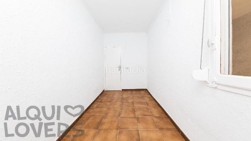 Foto 10a5a060-12e7-4333-9f25-6c9019ae1838. Pis a Besòs - Maresme Barcelona