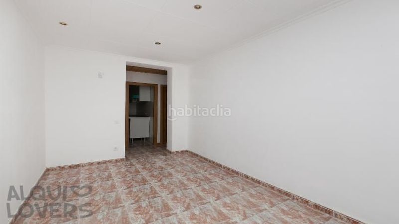 Foto 68359036-e5b7-417c-8794-7506f9c78b22. Pis a Diagonal-Colomeres Gavà