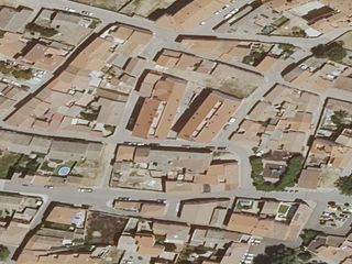 Xalet  Maestro amores 6. Venta de garaje en yunquera de henares