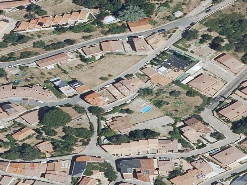 Foto 5f75d66b-5d5d-44ca-86c7-e26c06a0f8ba. Pis a Miraflores de la Sierra