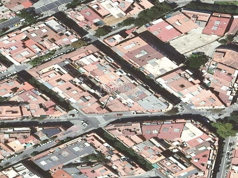 Foto 1ae6b63e-7fe8-4cdc-848a-ca9febffa51b. Pis a Roquetes Barcelona