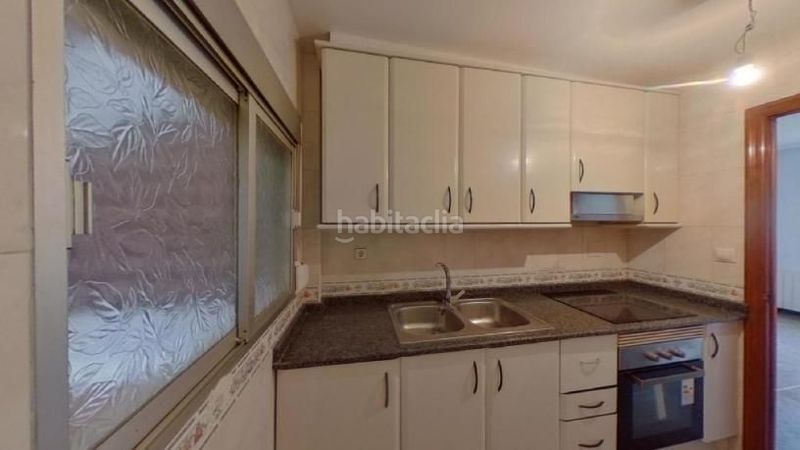 Foto d724c5ae-6465-4b95-8c3d-0f90ee6503c3. Pis a Zona Alta Premià de Mar