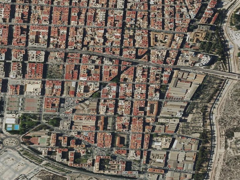 Foto 999664e1-ae07-4413-b9a9-eb866bb7e3f6. Casa a Sector V Elche / Elx