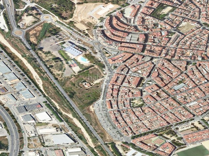 Foto 49cbb938-5b76-420d-9a48-39e3596198f7. Piso  en venta en calle sant joan bosco en Cerdanyola Sud Mataró