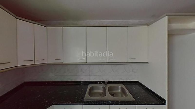 Foto 7666d2f5-d422-4659-9b5e-60bbfd07a883. Pis a La Salut Badalona