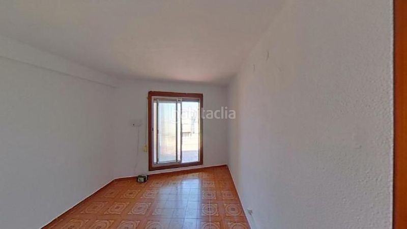 Foto 7a4229dc-72ce-433b-96c2-66e8328d5bff. Pis a La Salut Badalona