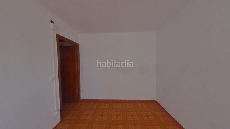 Foto a6ba7b88-f37f-495f-be8e-43c01818f151. Pis a La Salut Badalona