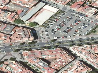 Pis a calle Enric Casanova
