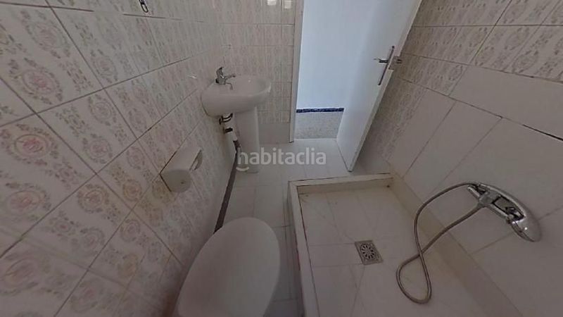 Foto 6f2450e9-2072-4872-b8bc-eb8a8a4eaade. Pis a Canovelles