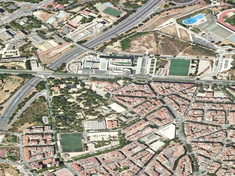 Foto bd754d29-e2b1-4cb9-b47b-deb5694eaa8e. Flat in Can Vidalet Esplugues de Llobregat