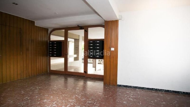 Foto ebd9e158-549f-4151-8a80-09b666181de9. Pis a Barri Vell Salt