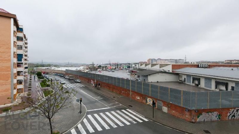 Foto f1fb7f5d-7585-443d-a04a-289afbff1bd3. Pis a Torre - Sana Terrassa
