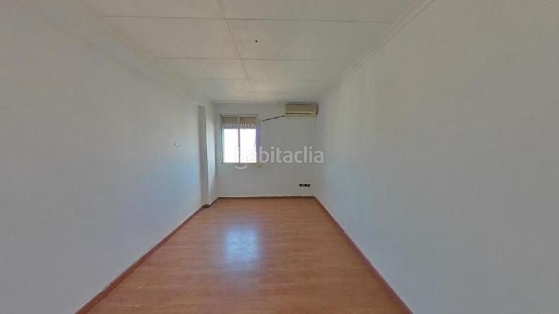 Foto ed736b41-7848-4044-a2f0-12b63b927246. Pis a Sant Ildefons Cornellà de Llobregat