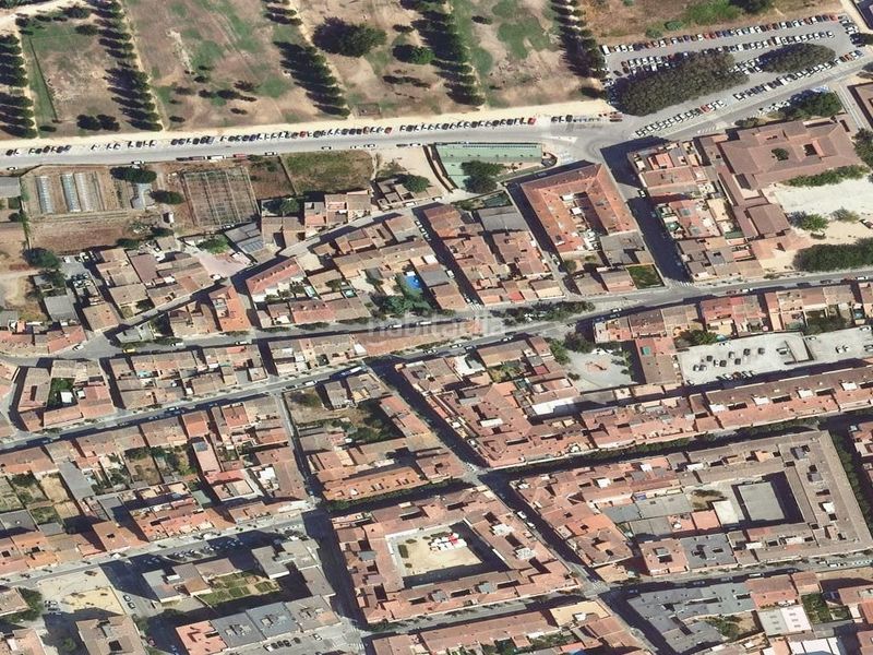 Foto bcd18eb5-a7d0-4d10-9f14-525818049ba1. Pis a Barri Vell Salt