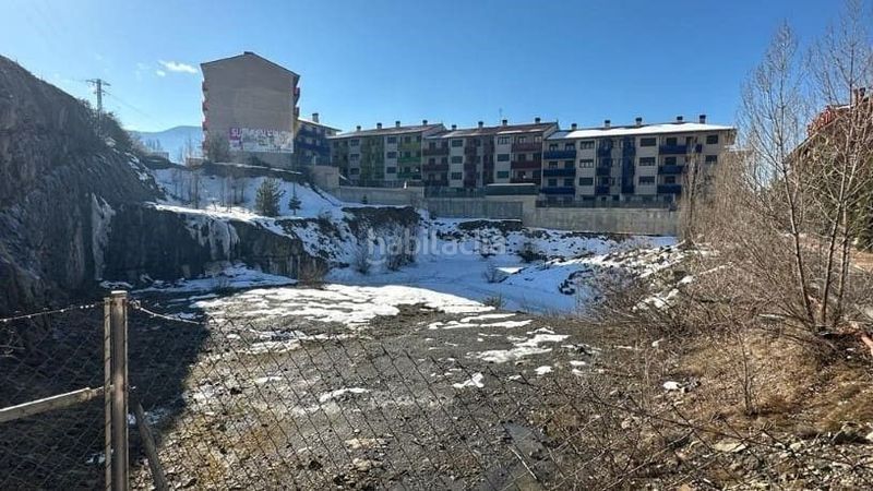 Foto f779394d-ec4e-48af-a0bf-9fa1213aa4c1. Terreny residencial a sardas - puente de Sabiñánigo Sabiñánigo