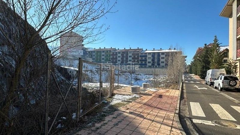 Foto f9c4d8c9-88d9-48f3-b9f4-5b0dde2cfd04. Terreny residencial a sardas - puente de Sabiñánigo Sabiñánigo
