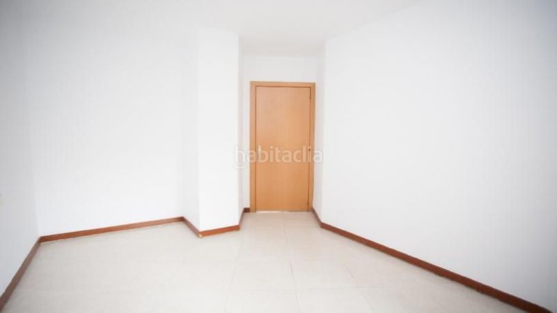 Foto cfeddc8d-24dc-4613-a163-c6f205ae68ea. Piso  en venta en calle raval de gracia en casc antic - nou Cambrils Cambrils
