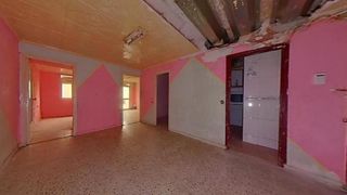 Pis a calle Sant Pacia