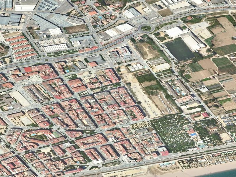 Foto 565ad361-900d-40c2-80ba-ebf8fd718f8f. Pis a Poblenou Pineda de Mar