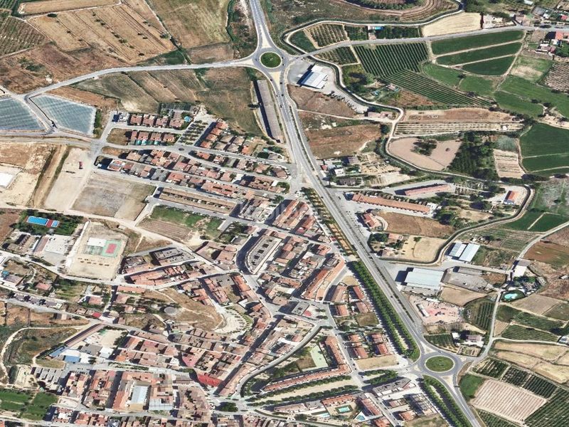Foto bc2d1655-5ffc-4b30-b8d4-c181c426d461. Casa adosada chalet adosado en venta en calle major en Rosselló
