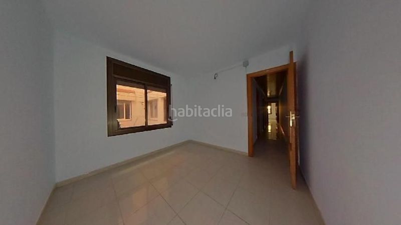 Foto b9e280cc-db98-4c43-8b57-2c1d63174925. Pis a Bon Pastor Barcelona