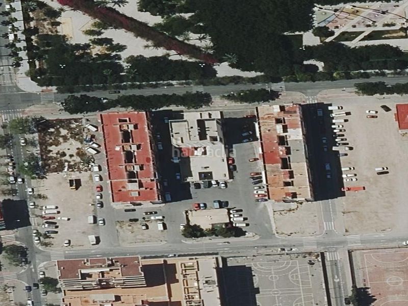 Foto 5bf56d10-fa51-44ac-98bc-ca378a936baa. Pis a Nou Alacant Alicante