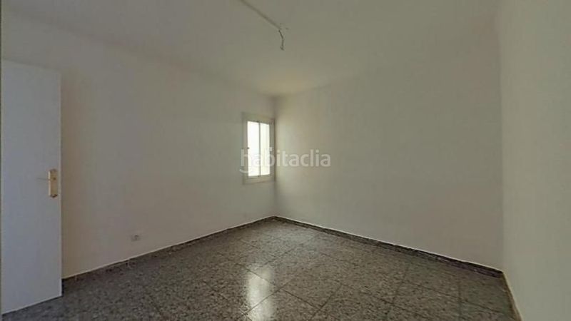 Foto c5702957-3be9-44fc-8f75-754802fa0fbc. Pis a Sant Roc Badalona