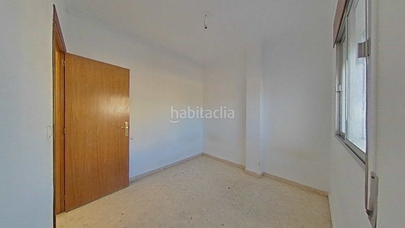 Foto 8e513972-f738-4476-b7ee-8e048e6a0cf2. Etagenwohnung in Palmete Sevilla