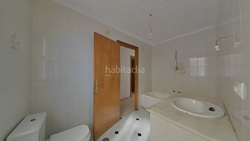Foto f1df4f50-1510-470a-aeed-4fcb69097077. Etagenwohnung in Palmete Sevilla