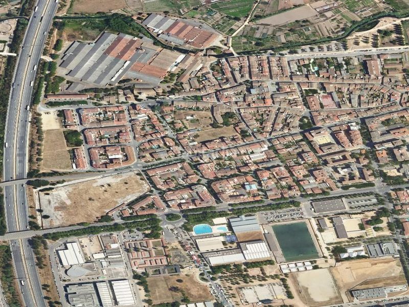 Foto 16859d97-f603-432d-920c-de24a2831c1a. Pis a Barri dels Escriptors Salt